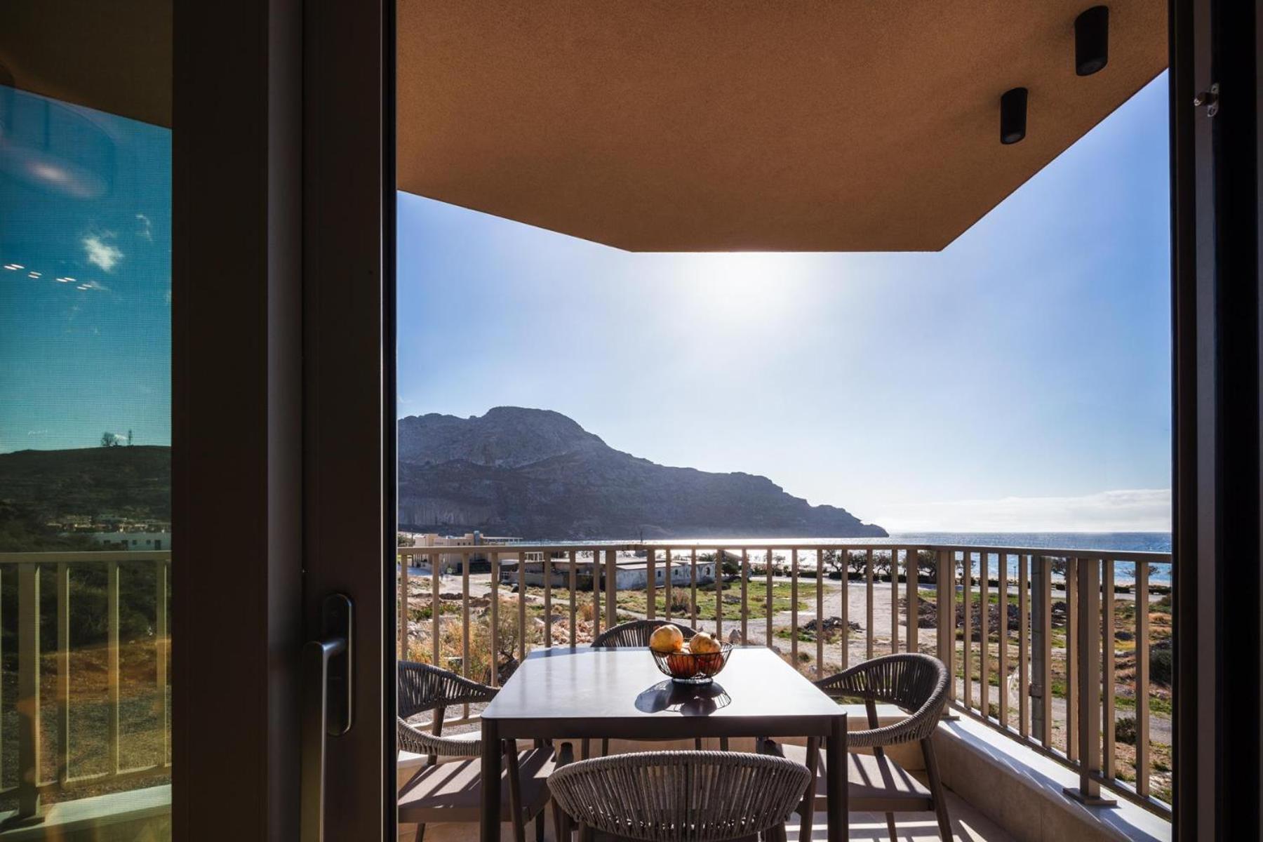 Ririka Beach Living, New Feel-At-Home Luxury Suites Plakias Exterior photo