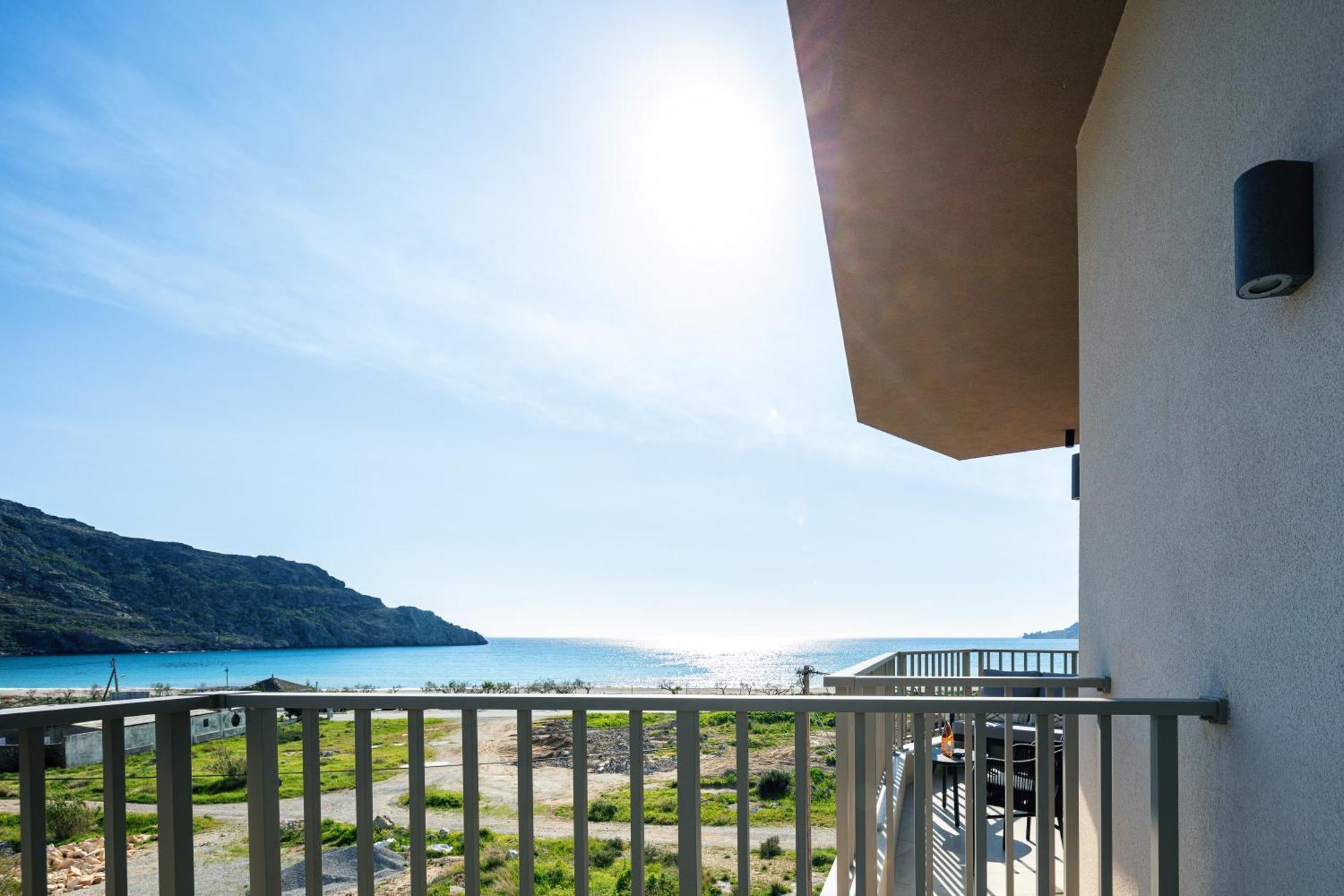 Ririka Beach Living, New Feel-At-Home Luxury Suites Plakias Exterior photo